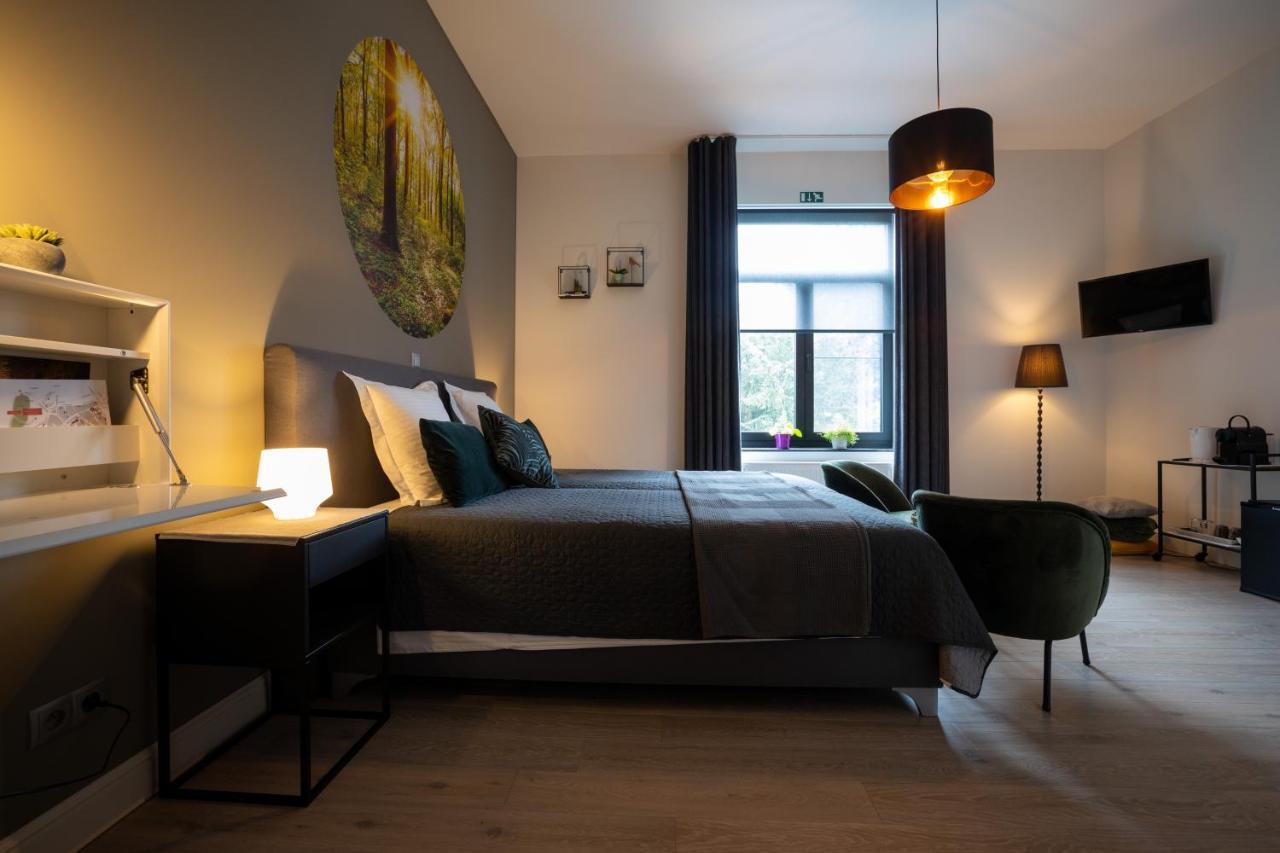 B&B Gaudium XII Тонгерен Екстериор снимка