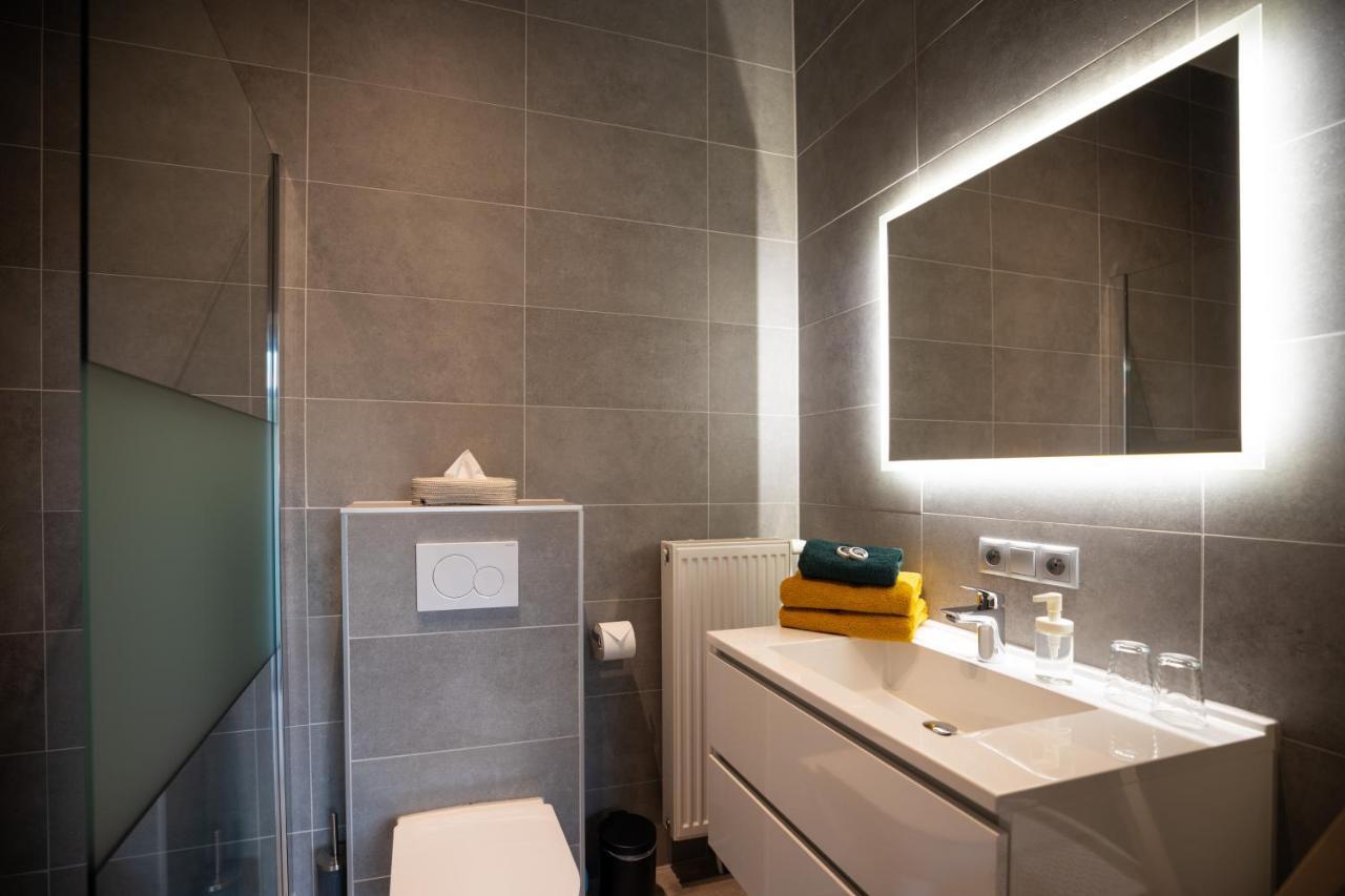 B&B Gaudium XII Тонгерен Екстериор снимка