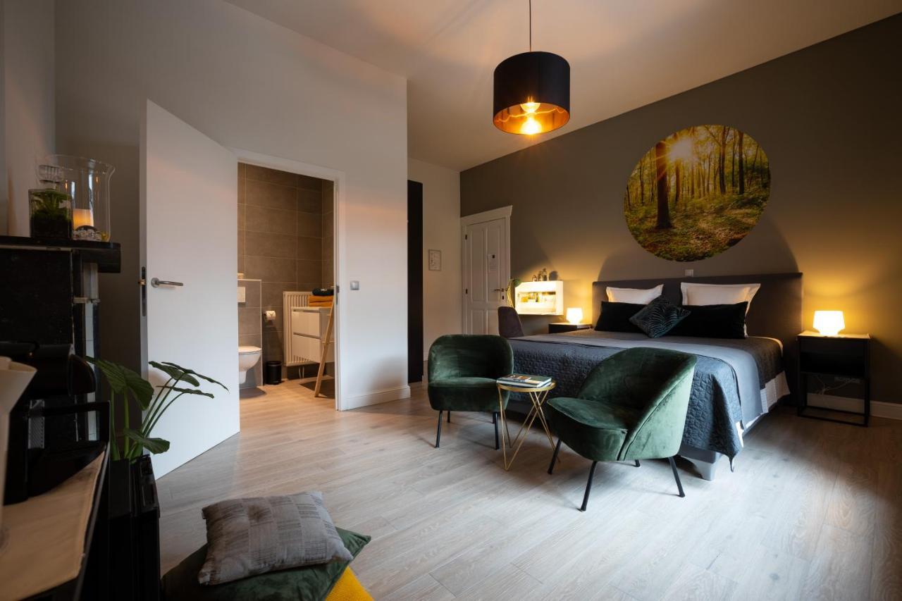 B&B Gaudium XII Тонгерен Екстериор снимка